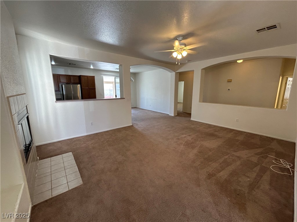 1205 East Hammer Lane Property Photo 4