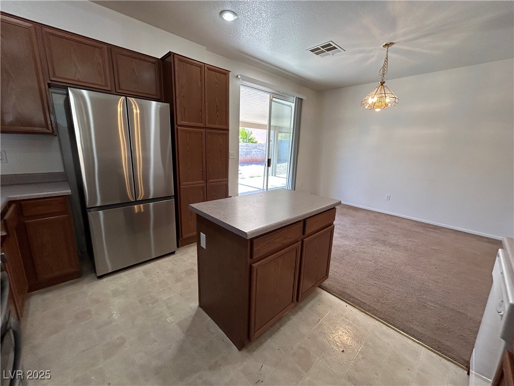 1205 East Hammer Lane Property Photo 12