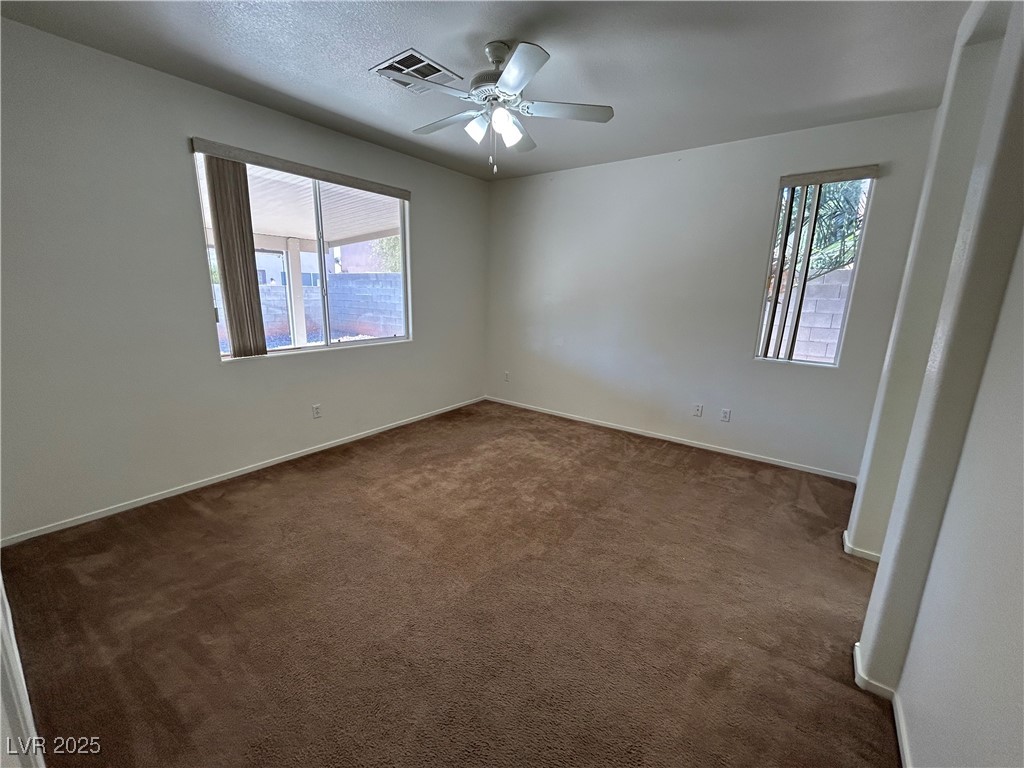1205 East Hammer Lane Property Photo 14