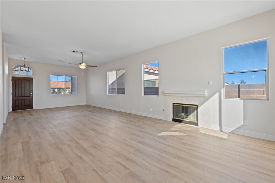 7505 Crystal Clear Avenue Property Photo 10