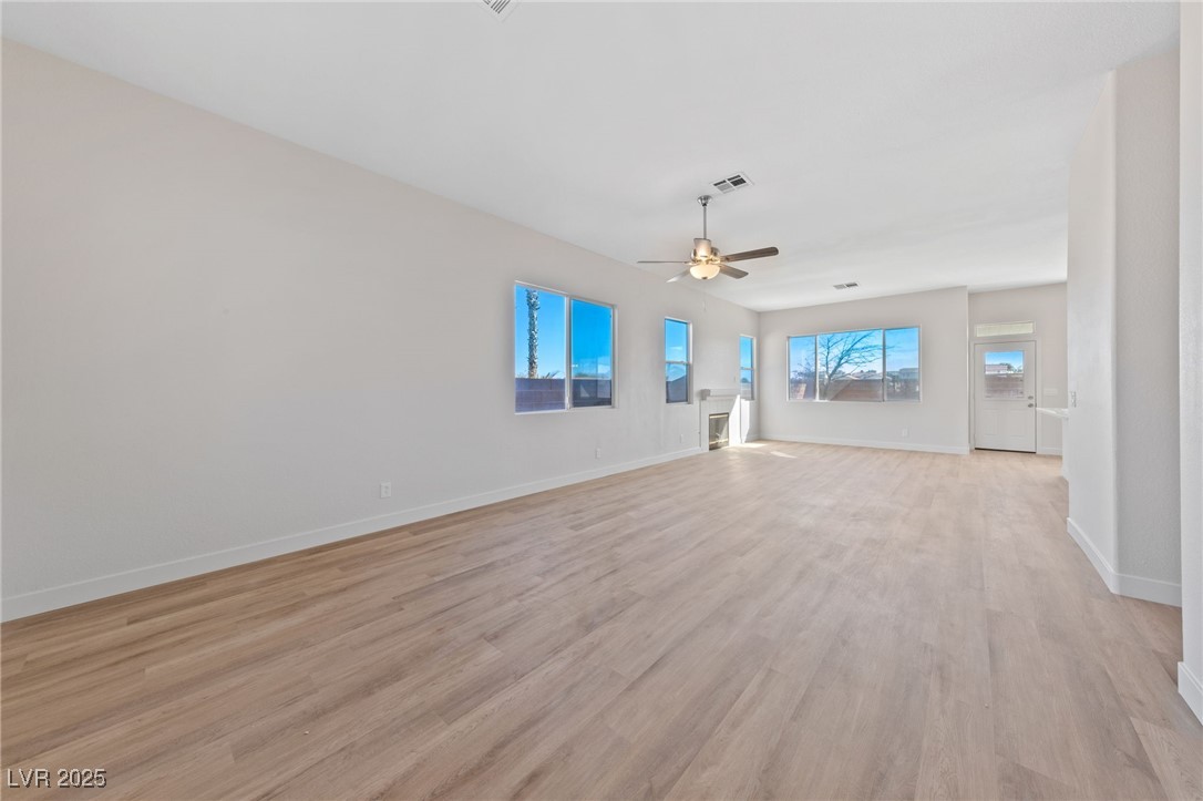 7505 Crystal Clear Avenue Property Photo 12
