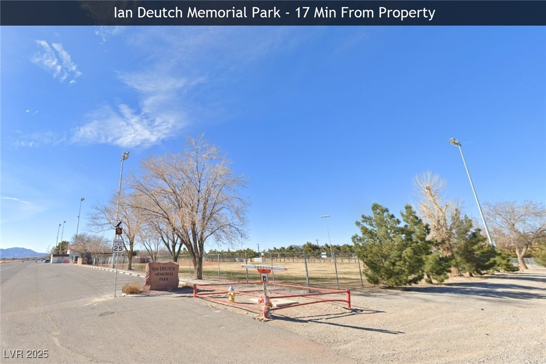 6400 North Alcove Lane Property Photo 16