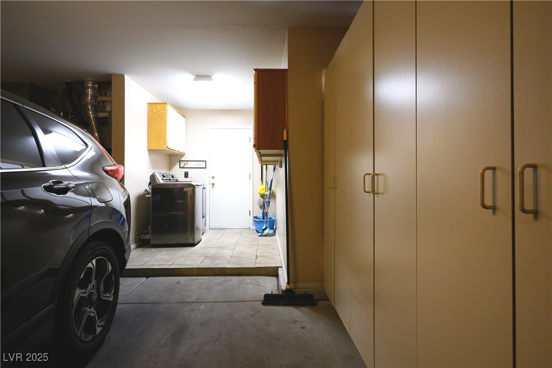 8916 Evening Star Drive Property Photo 20