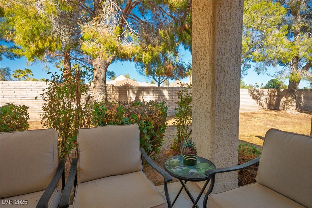8916 Evening Star Drive Property Photo 21