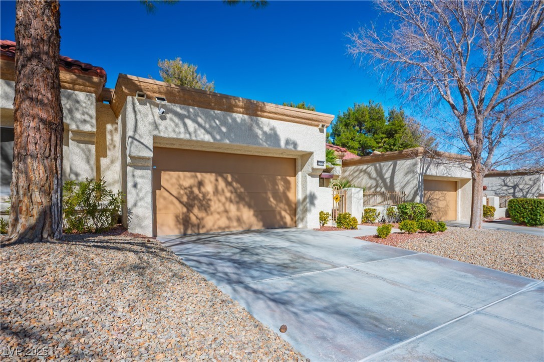 8916 Evening Star Drive Property Photo 30