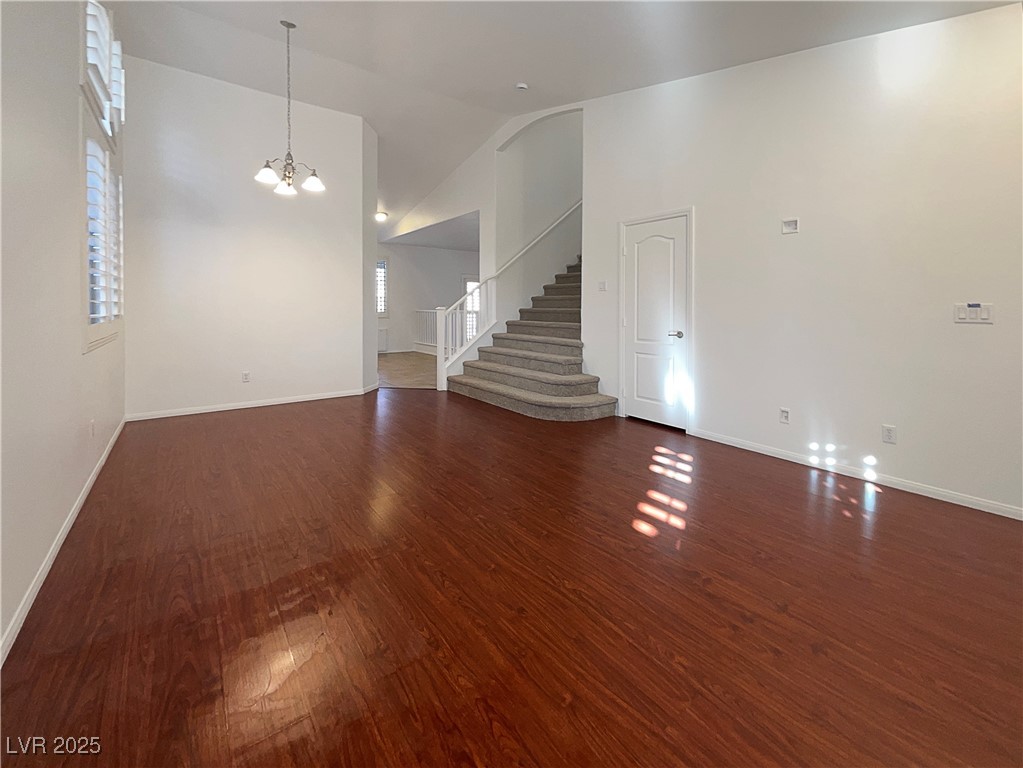 2756 Blairgowrie Drive Property Photo 3
