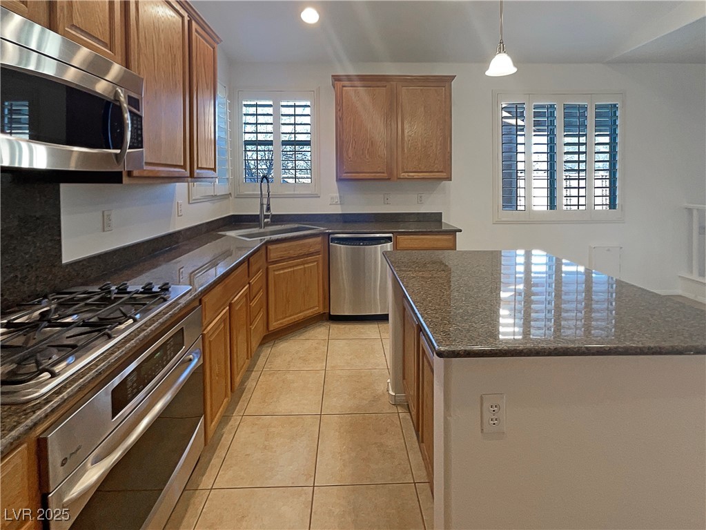 2756 Blairgowrie Drive Property Photo 6