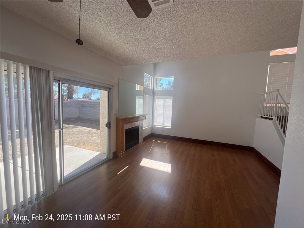516 Brightwater Street Property Photo 3