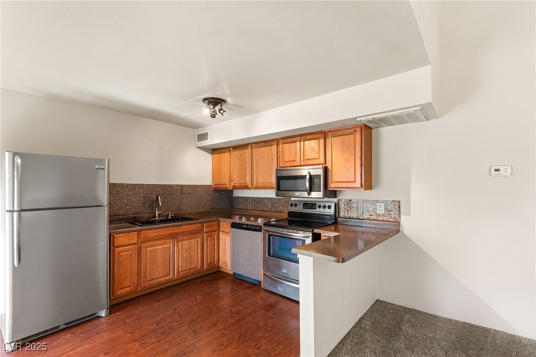 5166 Gray Lane M Property Photo 12