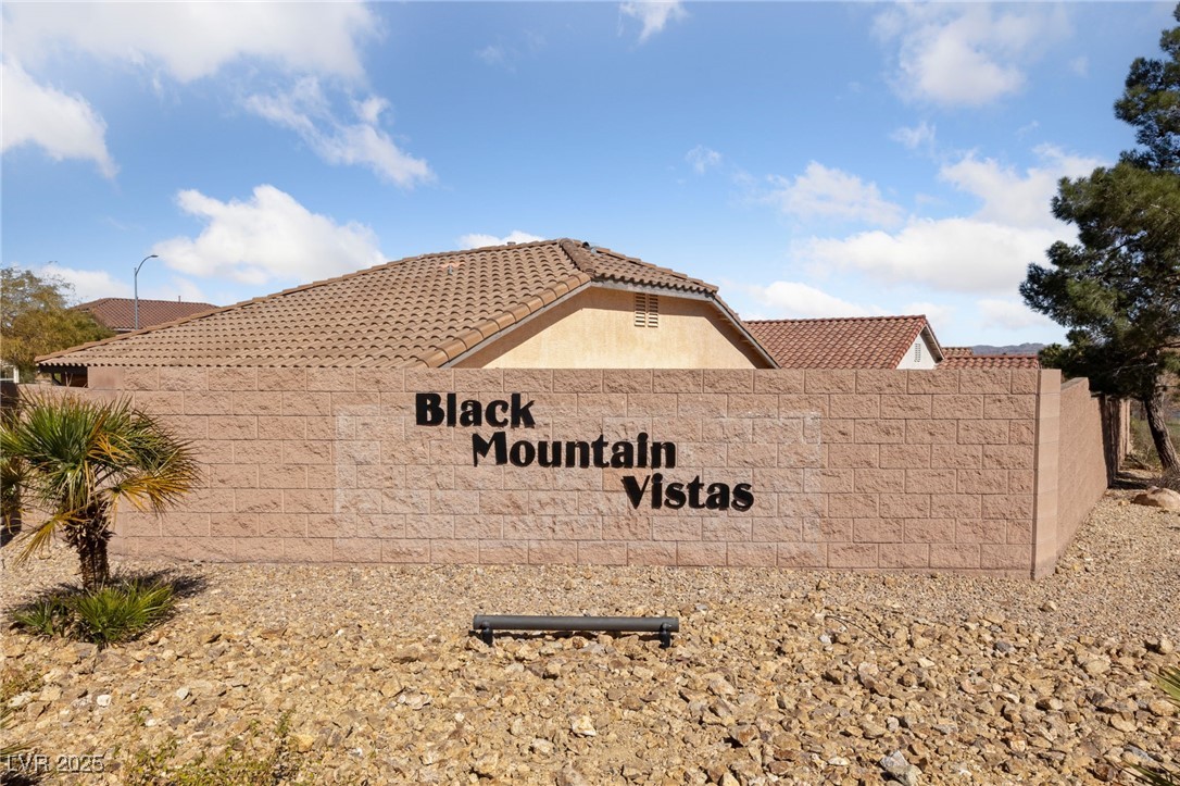 616 Backbone Mountain Drive Property Photo 2