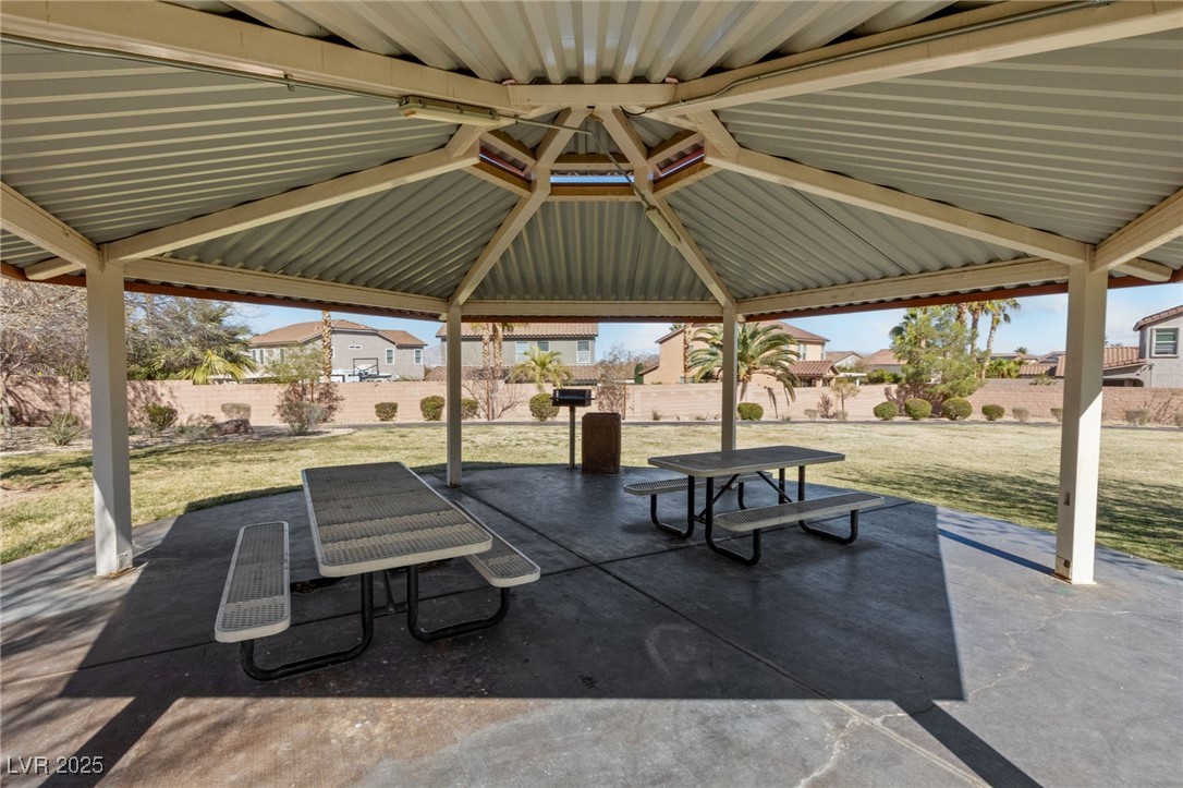 616 Backbone Mountain Drive Property Photo 33