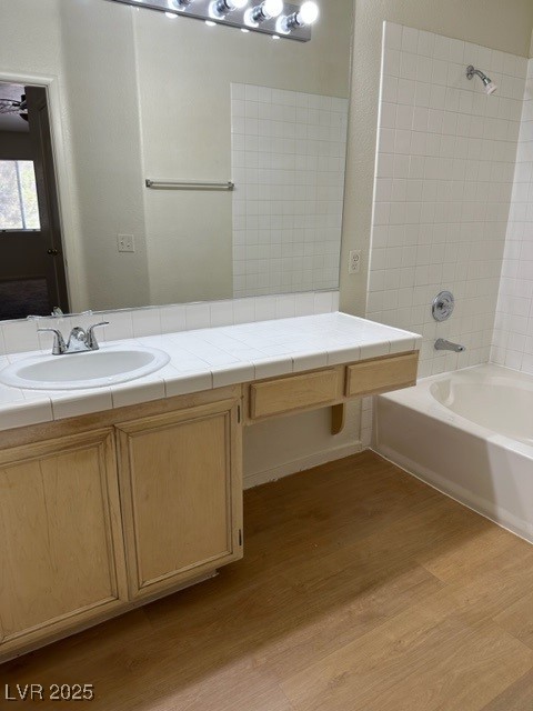 2110 Los Feliz Street 2037 Property Photo 41
