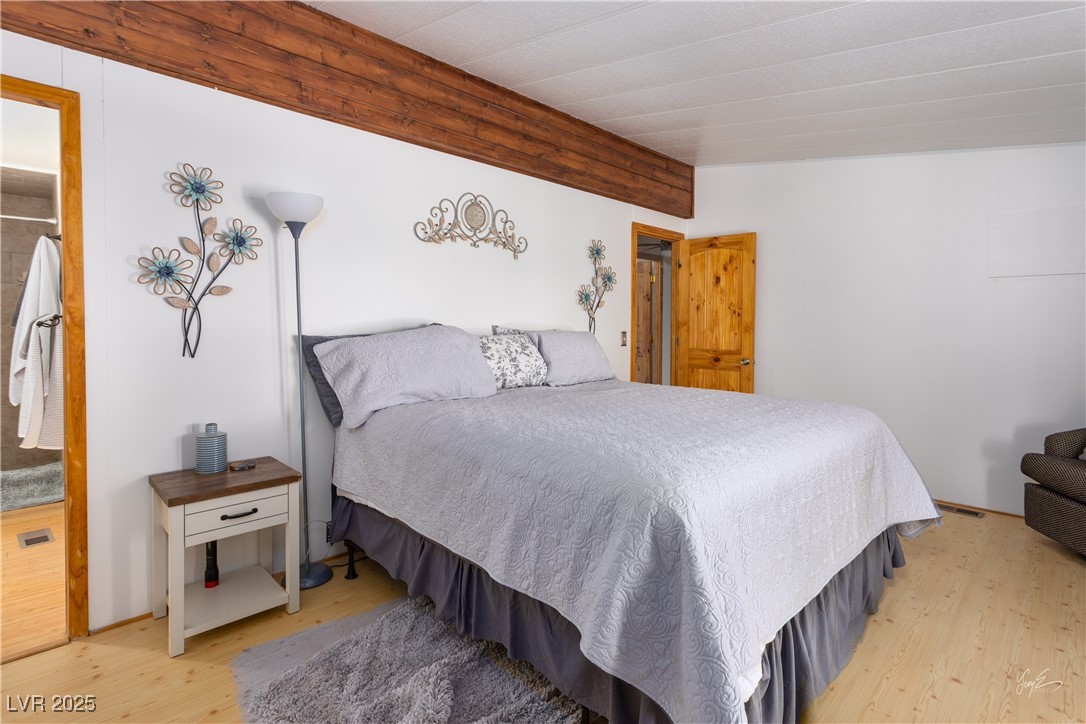 625 East Hobson Street Property Photo 23