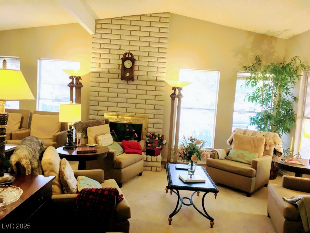 5315 Winston Drive Property Photo 7