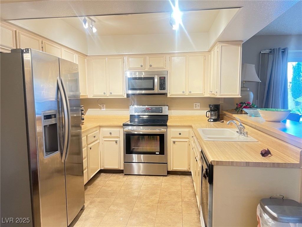 5315 Winston Drive Property Photo 40