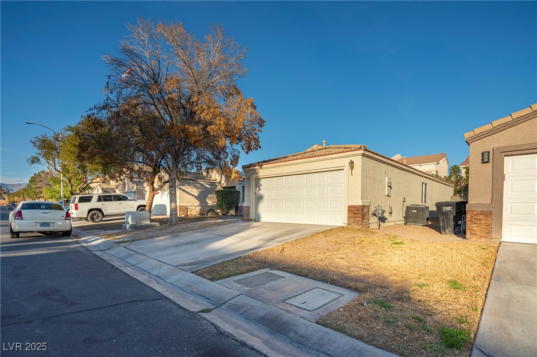 3236 Idaho Springs Street Property Photo 24