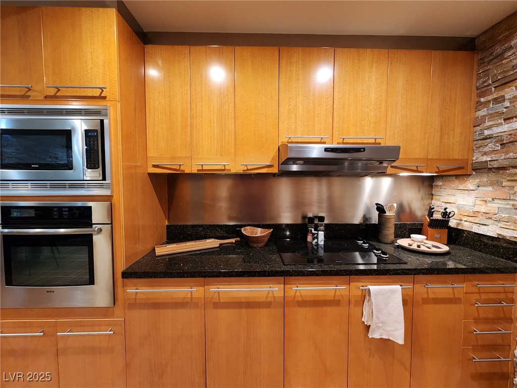 2700 Las Vegas Boulevard 1006 Property Photo 6