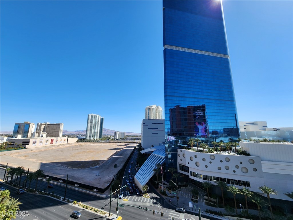 2700 Las Vegas Boulevard 1006 Property Photo 35