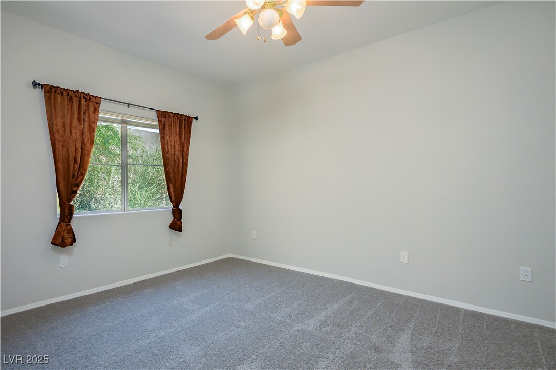 8501 West University Avenue 2020 Property Photo 17