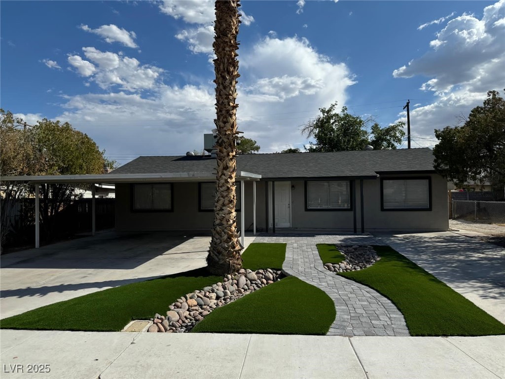 6117 Iris Circle Property Photo
