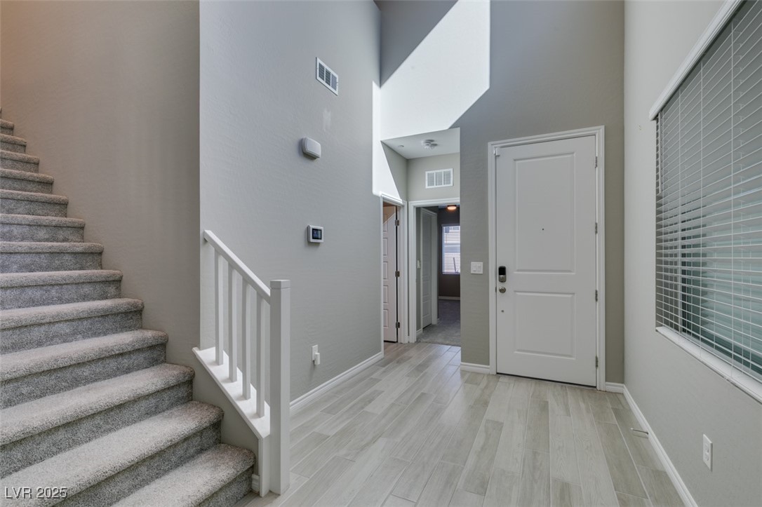 9239 Albus Hills Avenue Property Photo 4