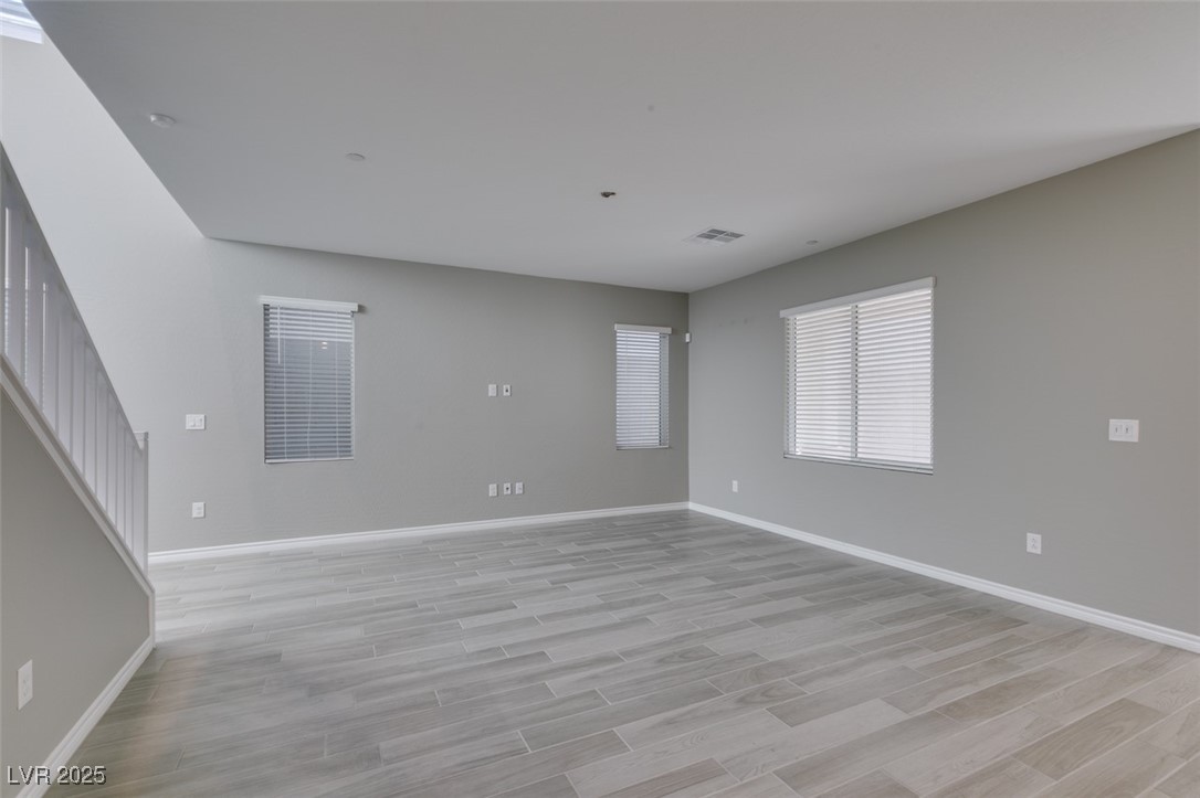 9239 Albus Hills Avenue Property Photo 9