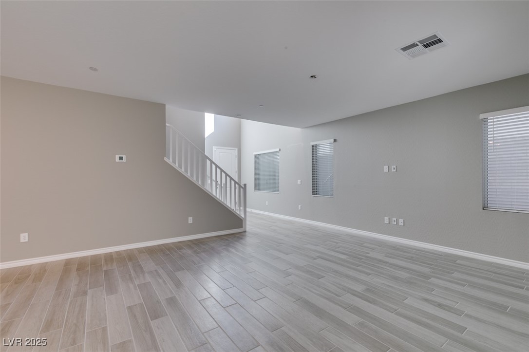 9239 Albus Hills Avenue Property Photo 12