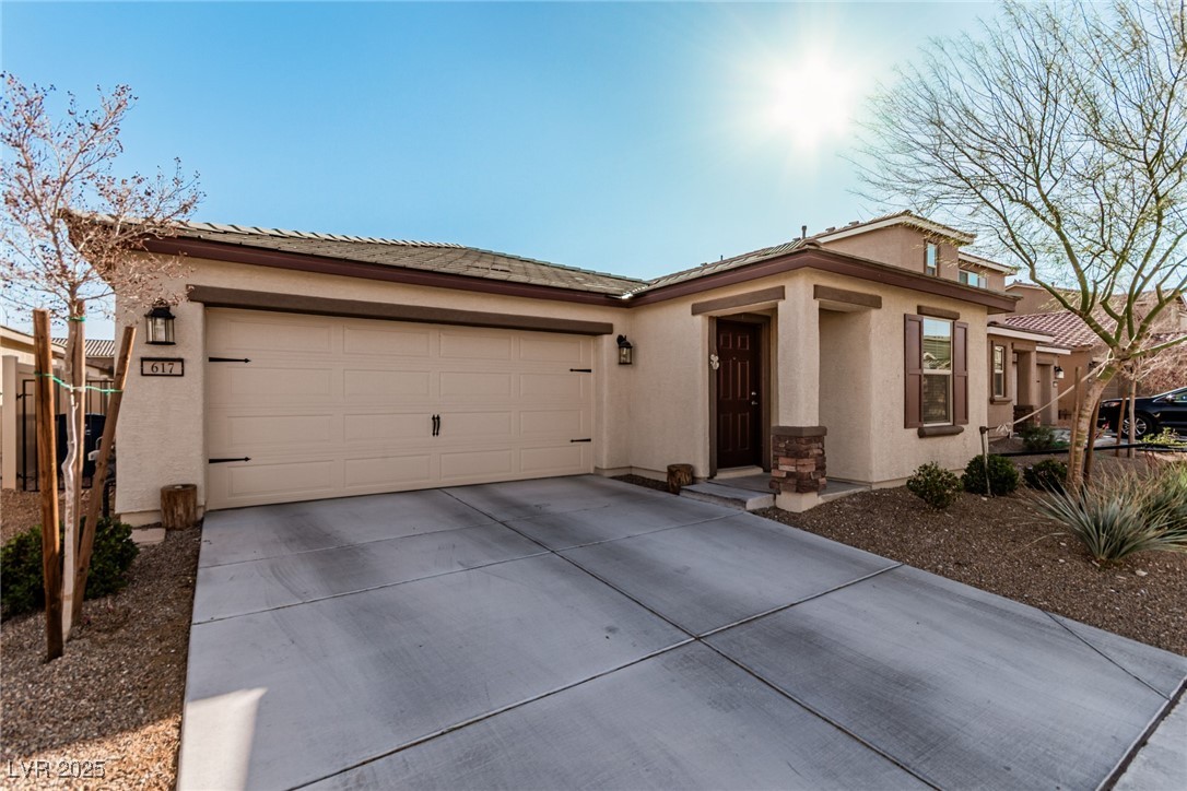 617 Abrazar Avenue Property Photo 1