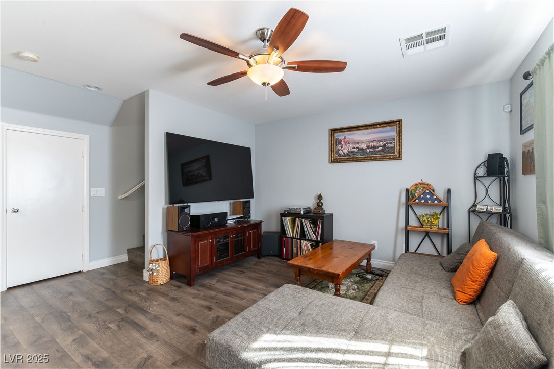 10745 Leatherstocking Avenue Property Photo 22
