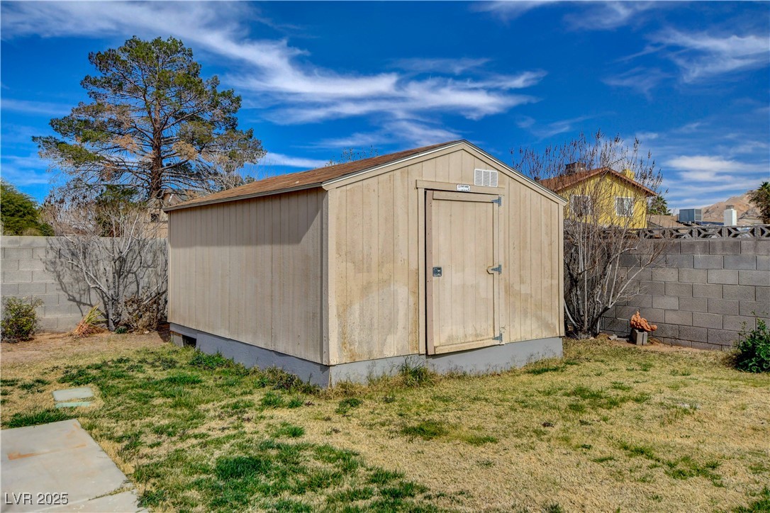 872 Linn Lane Property Photo 44