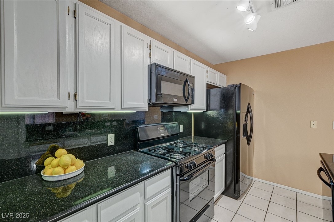 8452 Boseck Drive 110 Property Photo 18