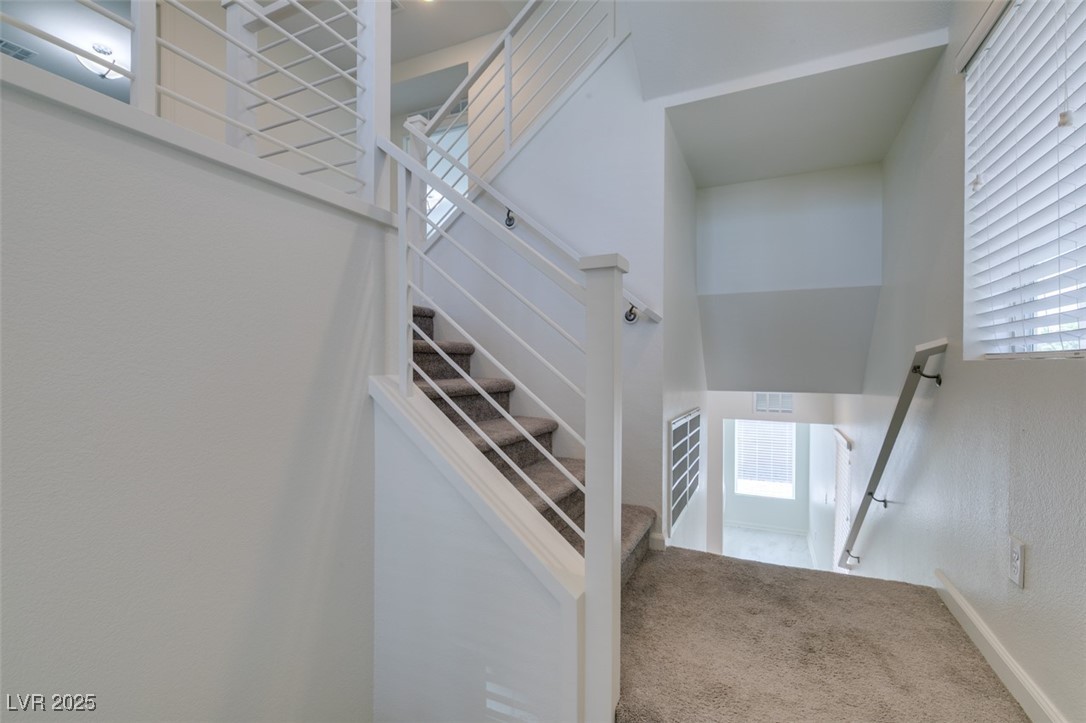 8039 Haywood Estate Avenue Property Photo 6