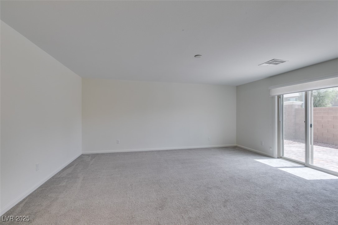 8039 Haywood Estate Avenue Property Photo 8