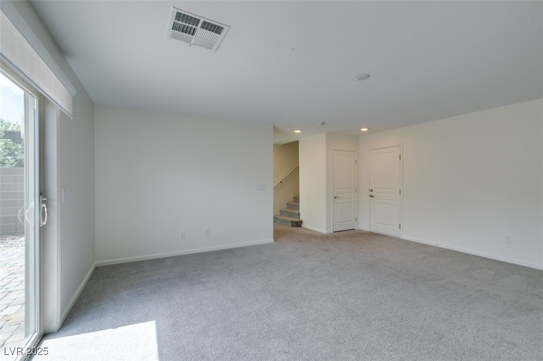 8039 Haywood Estate Avenue Property Photo 13