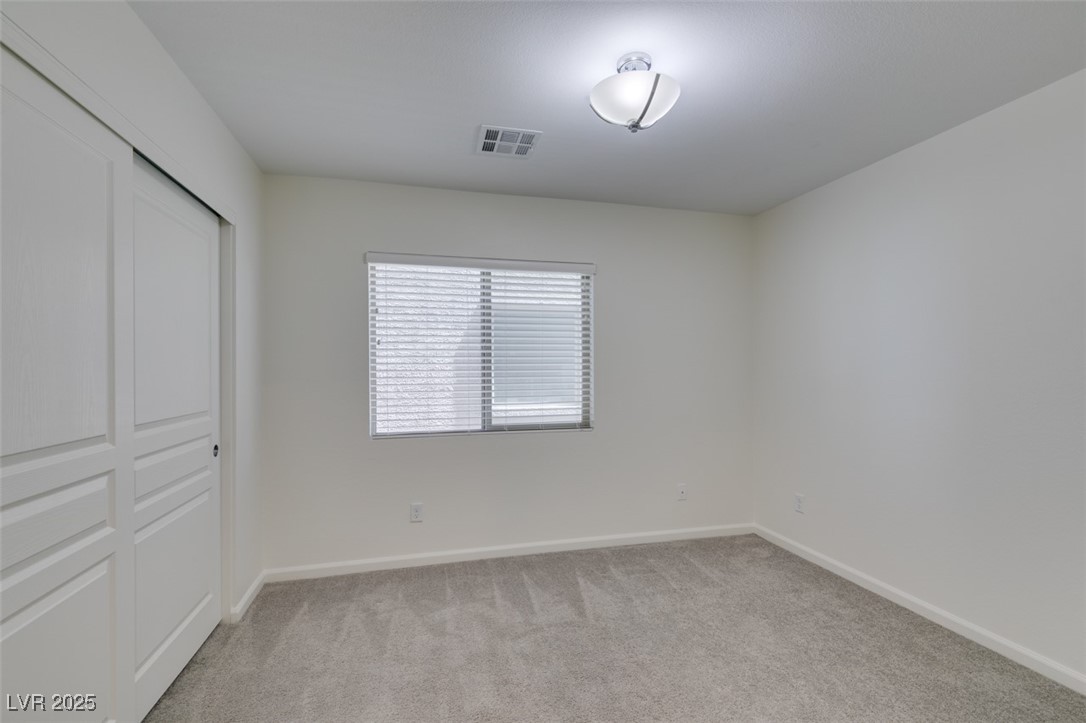 8039 Haywood Estate Avenue Property Photo 18