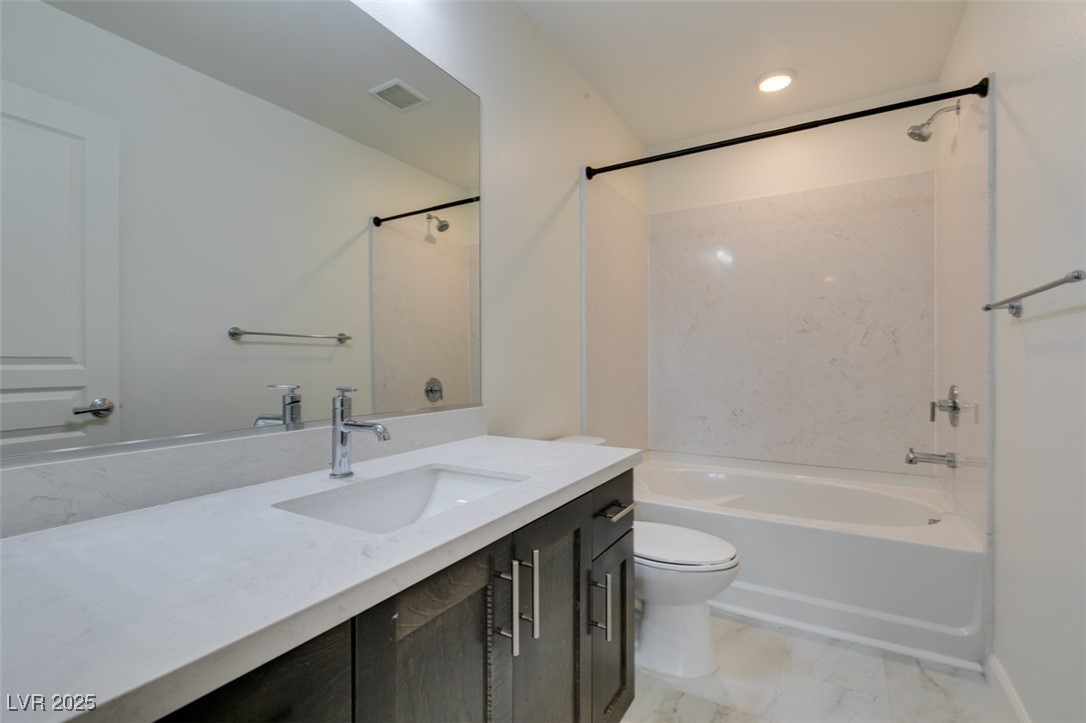 8039 Haywood Estate Avenue Property Photo 19