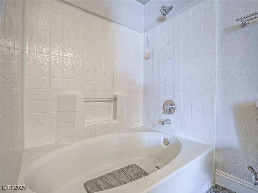 7111 South Durango Drive 305 Property Photo 20