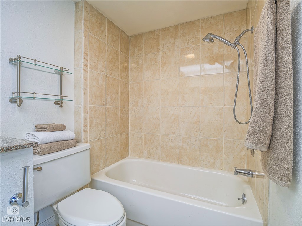 3251 Southridge Avenue Property Photo 15