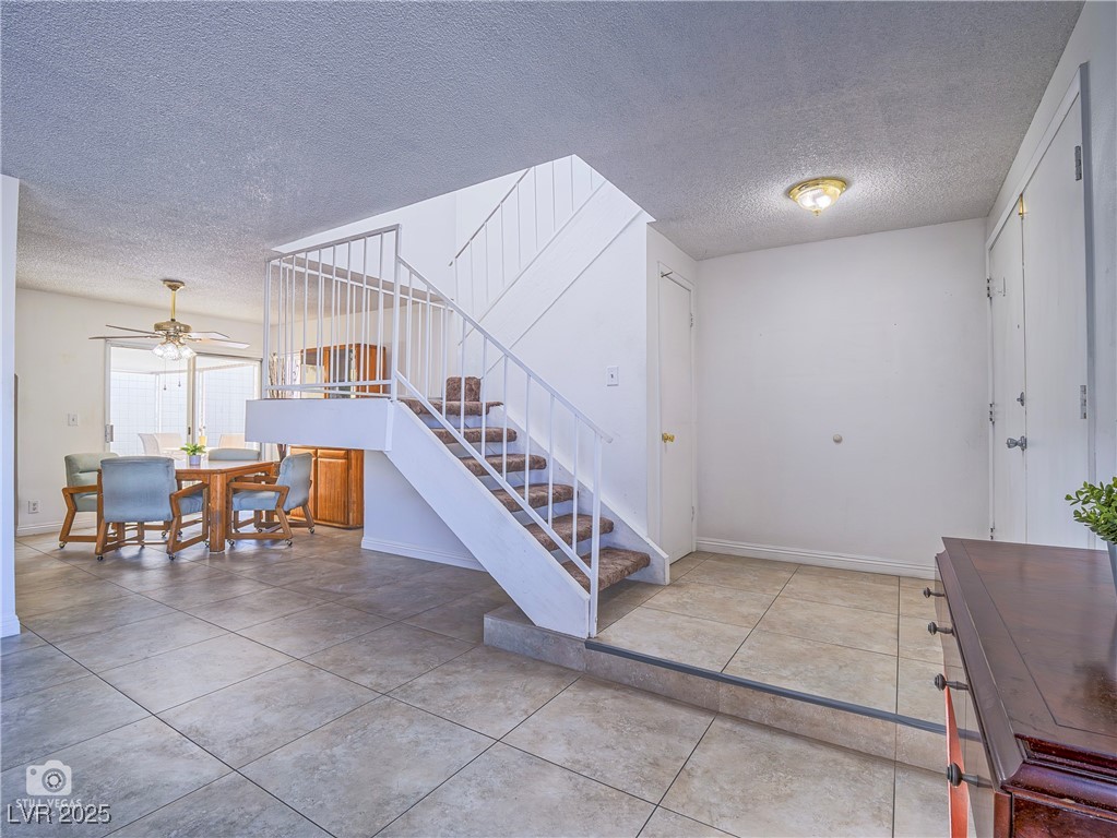 3251 Southridge Avenue Property Photo 16