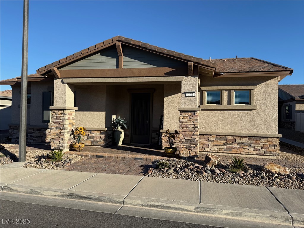 742 Agave Falls Street Property Photo