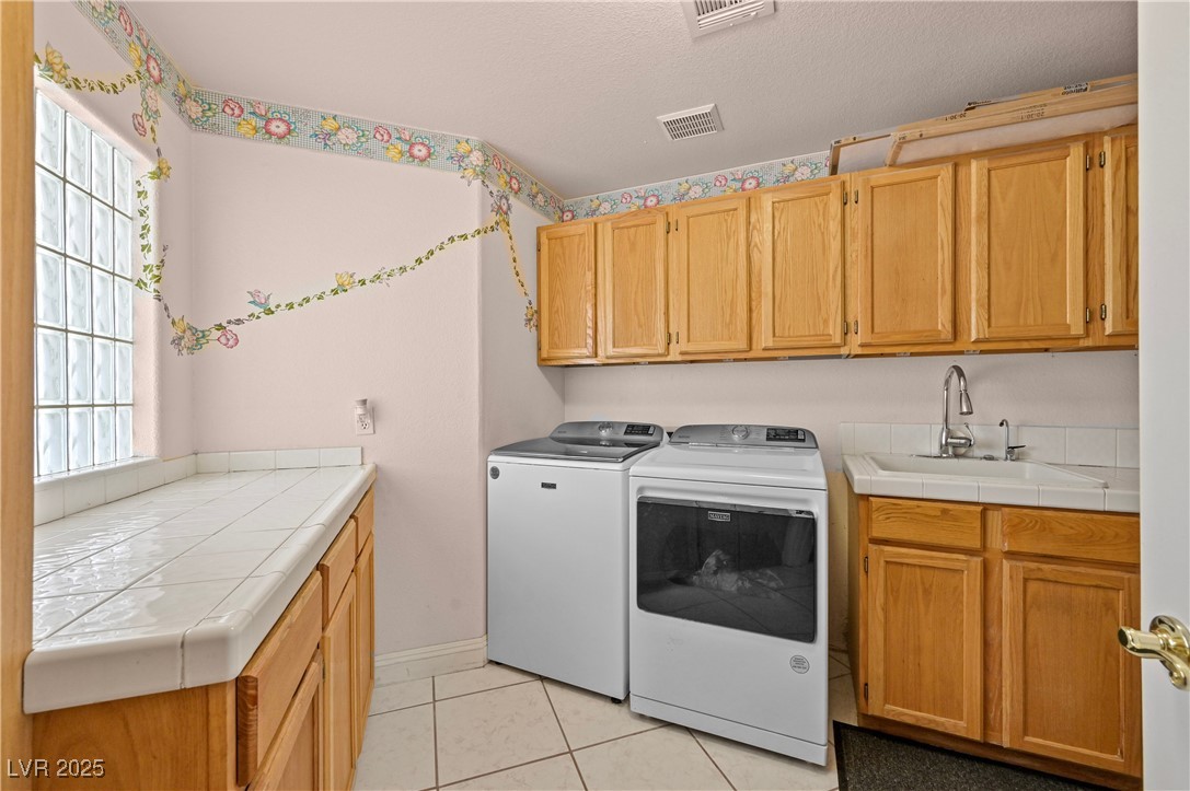 736 North Kiel Street Property Photo 25