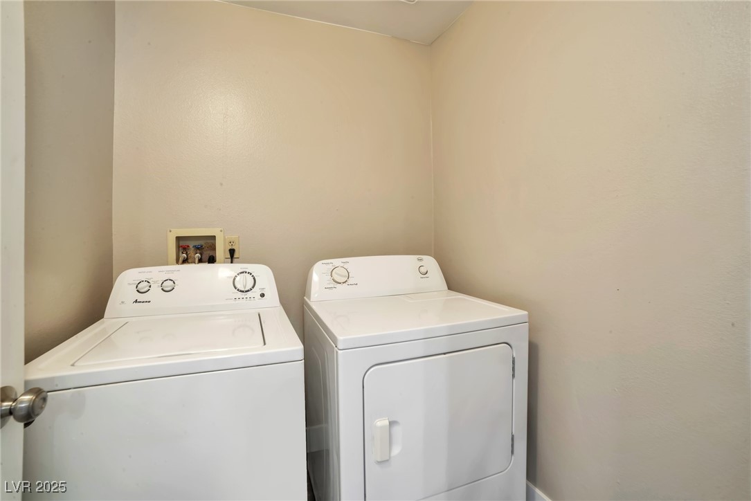 2110 Bavington Drive C Property Photo 11
