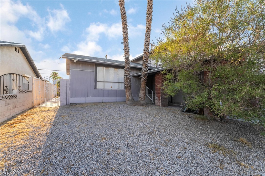 608 Cragin Park Drive Property Photo 6