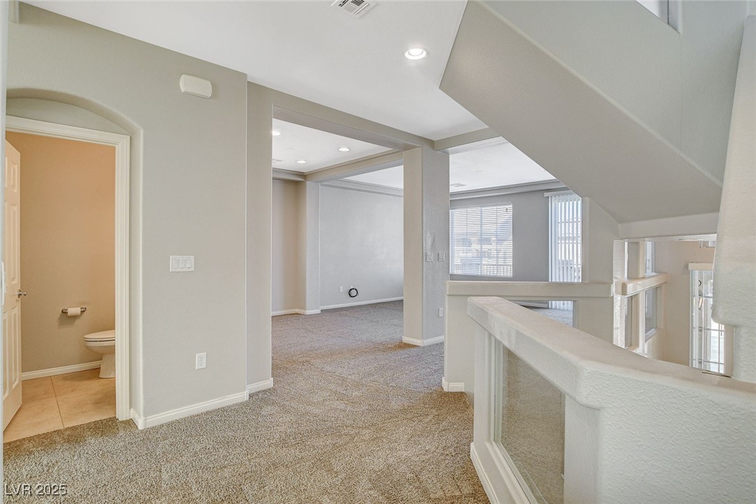 5309 Tartan Hill Avenue Property Photo 5