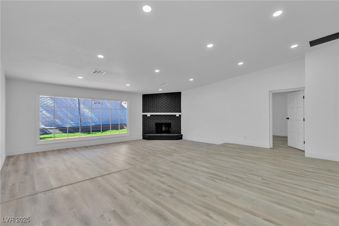 2108 Plaza Del Dios Property Photo 16