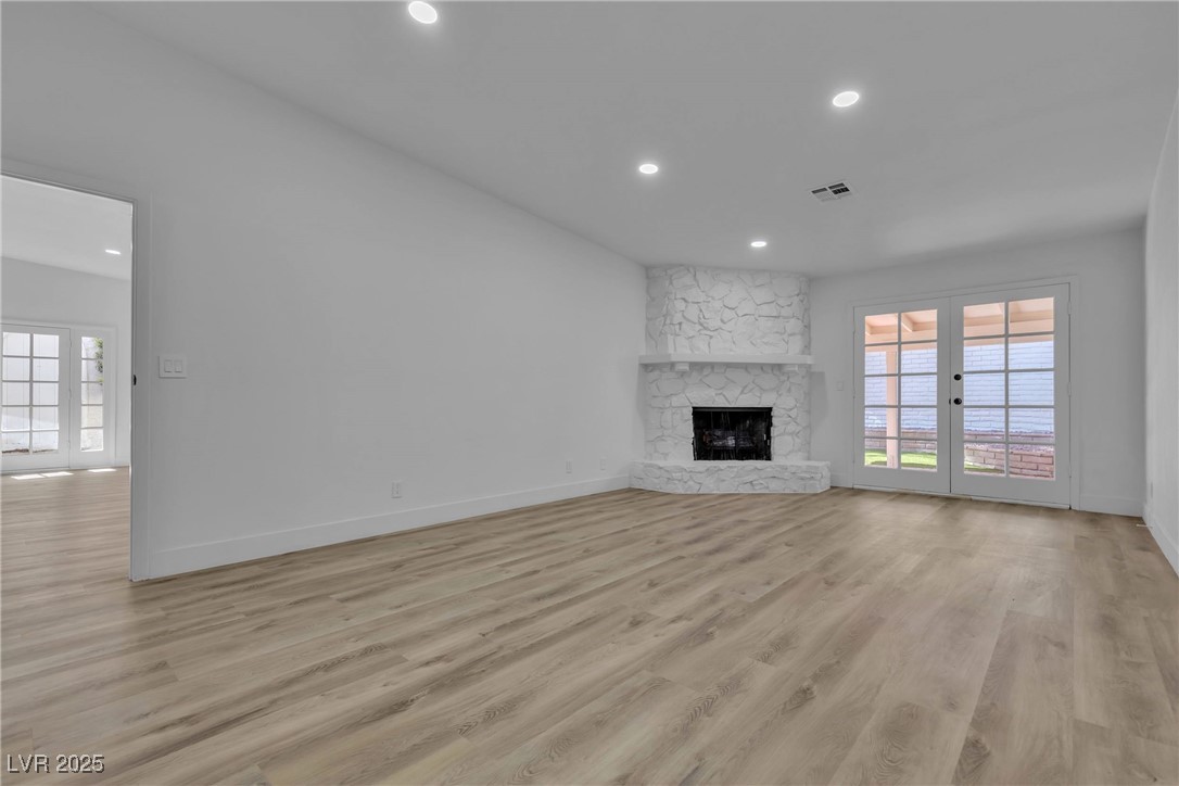 2108 Plaza Del Dios Property Photo 21