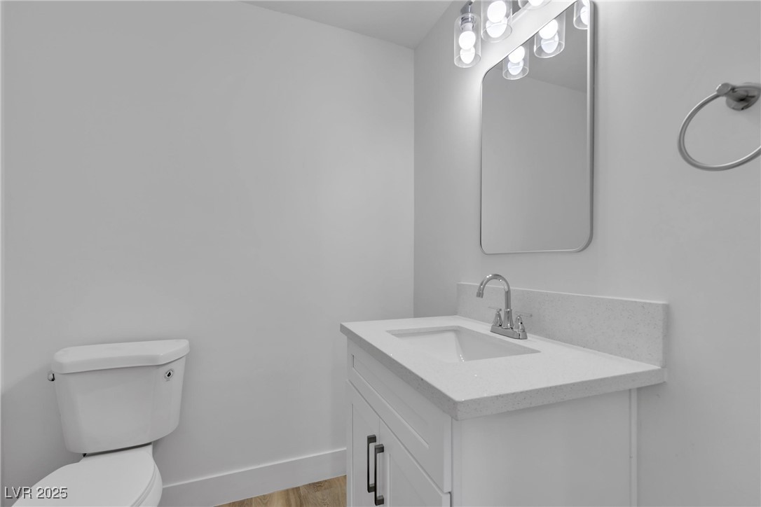 2108 Plaza Del Dios Property Photo 27