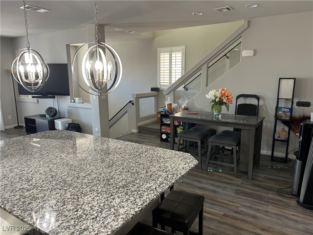 8113 Mineola Palms Street Property Photo 11