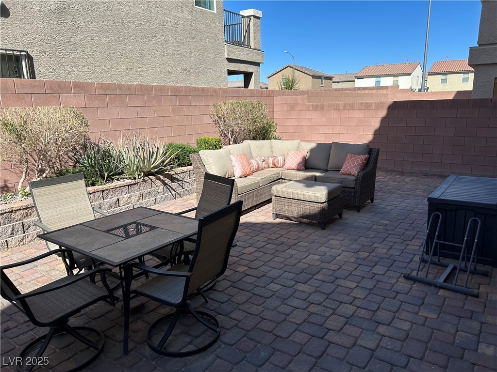 8113 Mineola Palms Street Property Photo 44