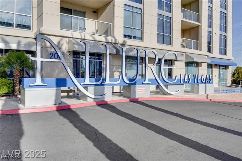 200 West Sahara Avenue 502 Property Photo